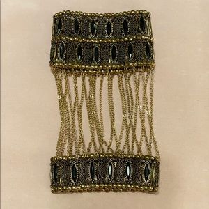 Women’s Runway Egyptian Inspired Queens Braceket